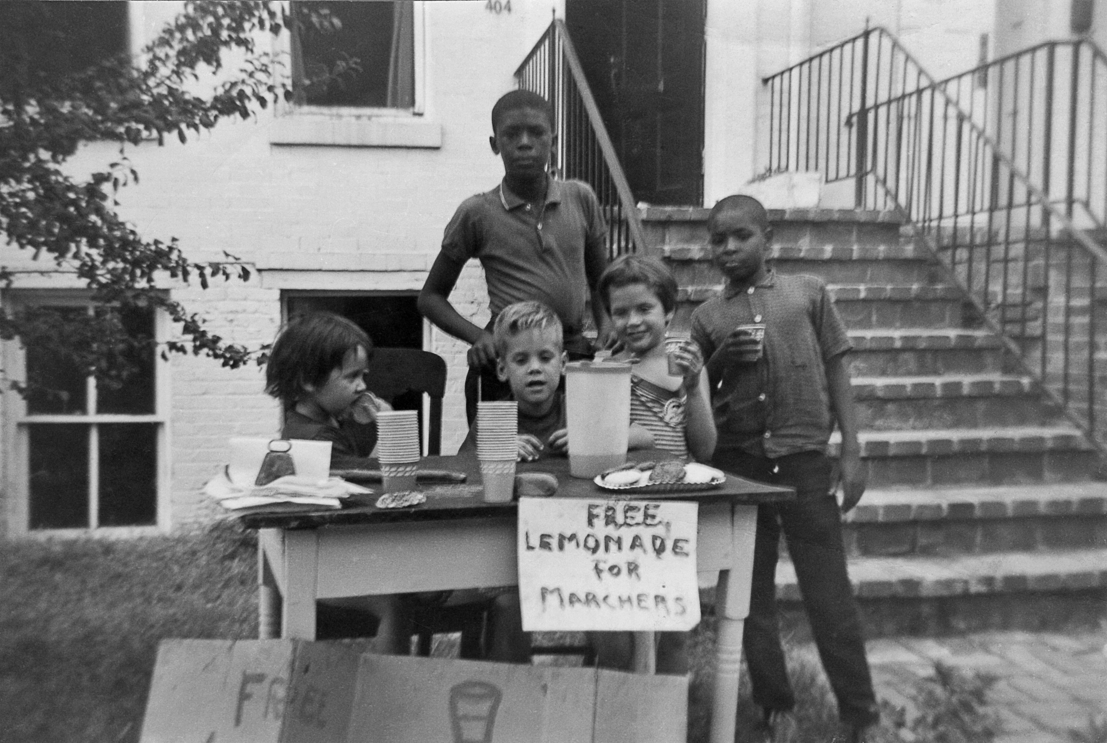 1960s Lemonade Stand